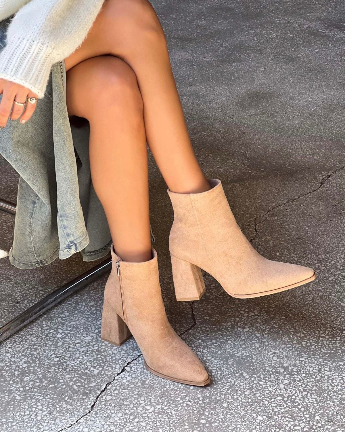 🥿 Botines de Gamuza Taupe “Milán” 🥿